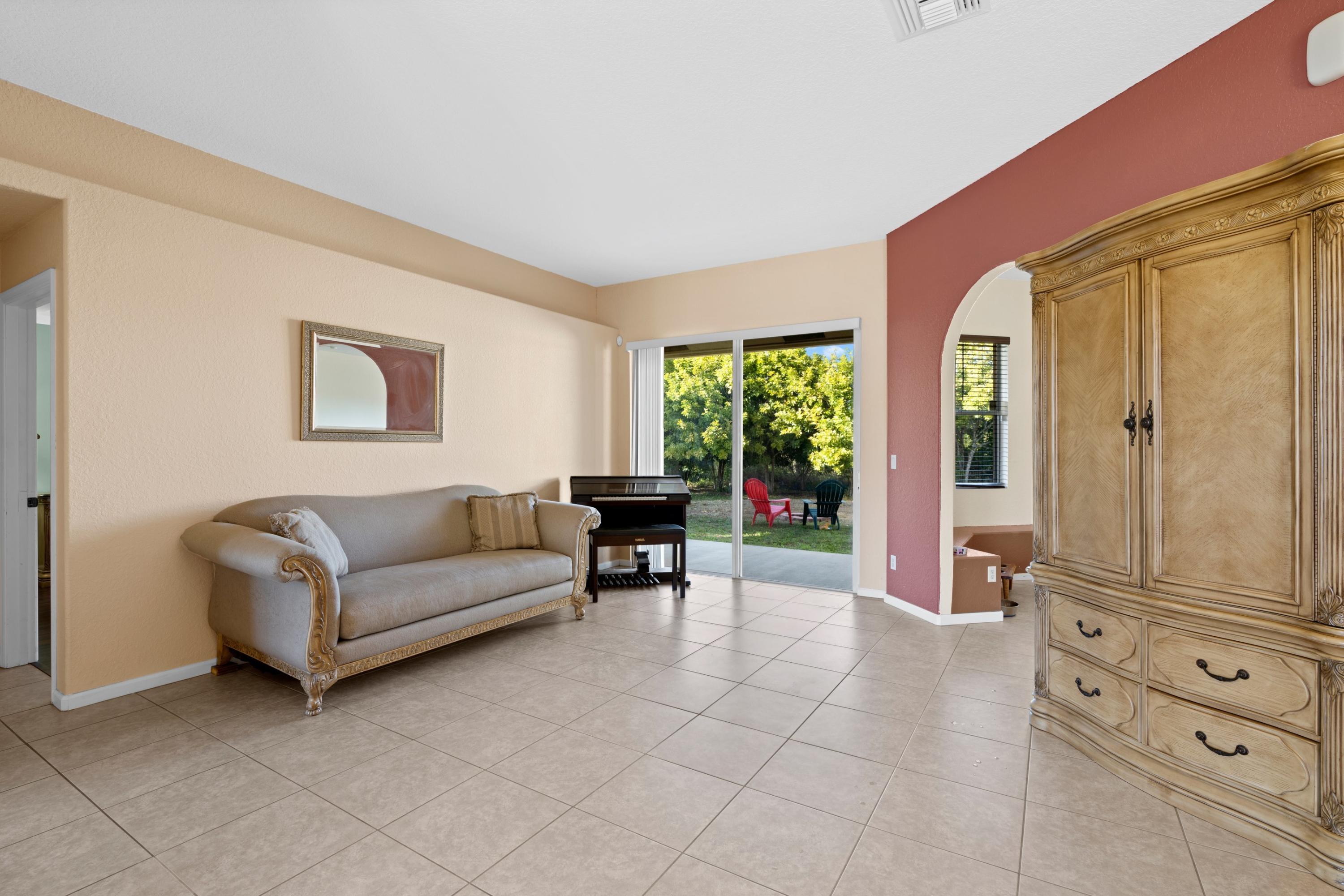 18813 41st Road North The Acreage, FL 33470 - Photo 9 of 36 DSC02334.jpg-SMALL