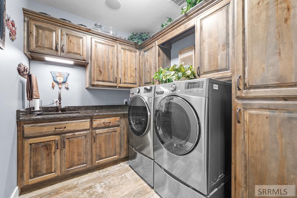 52 South Msn Road Pocatello, ID 83202 - Photo 23 of 54