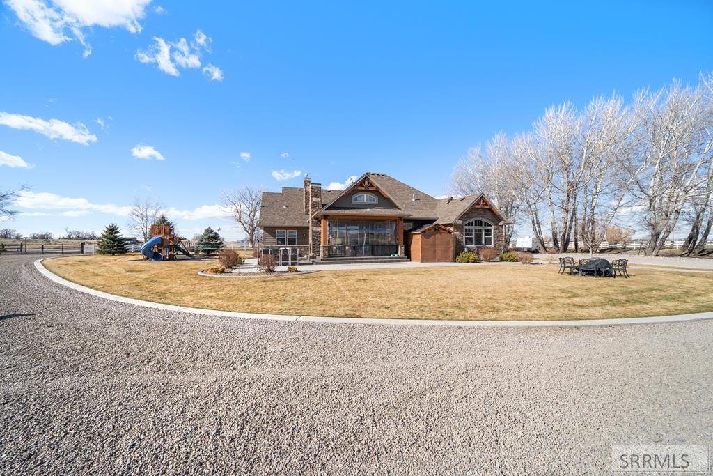 52 South Msn Road Pocatello, ID 83202 - Photo 41 of 54