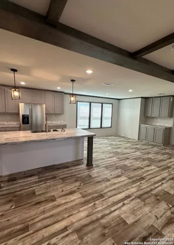 $260,000 | 20 North Penney Lane, Knippa, TX 78870