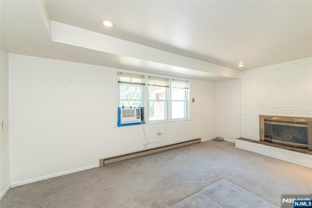 717 Alps Road Wayne, NJ 07470 - Photo 12 of 19