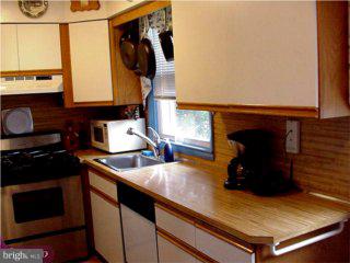 9963 Bridle Road Philadelphia, PA 19115 - Photo 3 of 6 Gallery Image 3