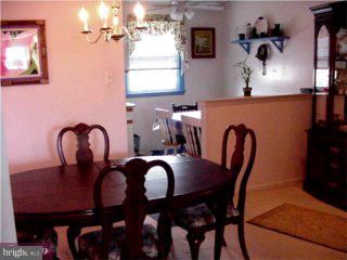 9963 Bridle Road Philadelphia, PA 19115 - Photo 4 of 6 Gallery Image 4