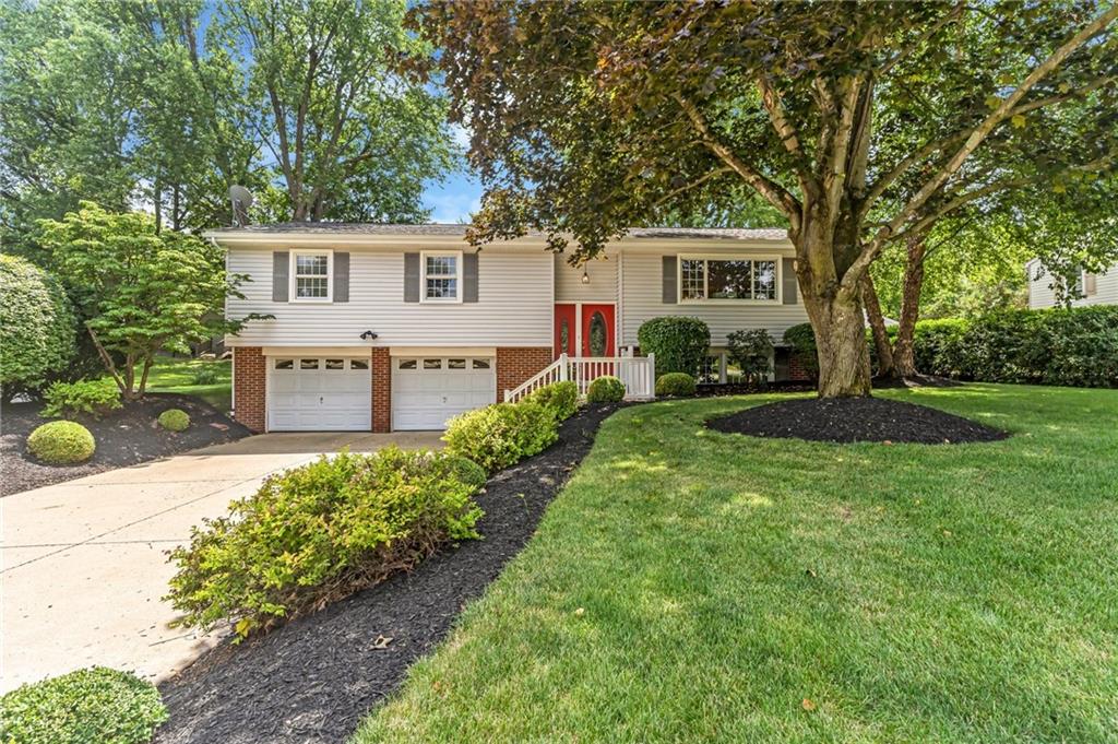 2507 Clayton Road, Beaver Falls, PA 15010 Compass