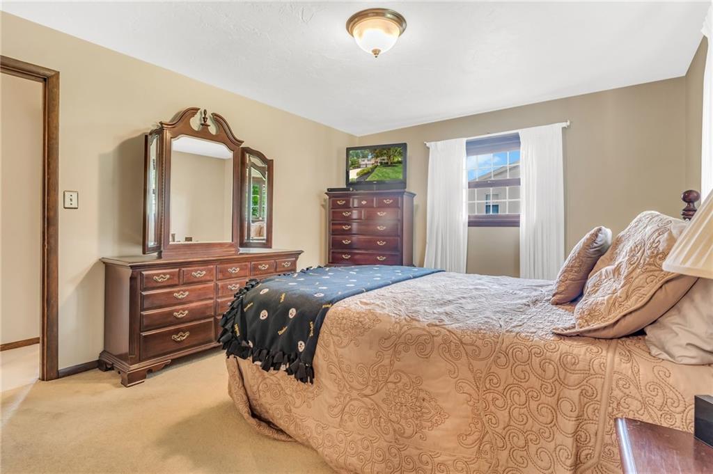 2507 Clayton Road Beaver Falls, PA 15010 - Photo 18 of 29 Gallery Image 18