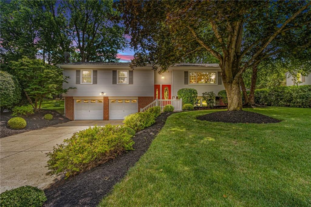 2507 Clayton Road Beaver Falls, PA 15010 - Photo 2 of 29 Gallery Image 2