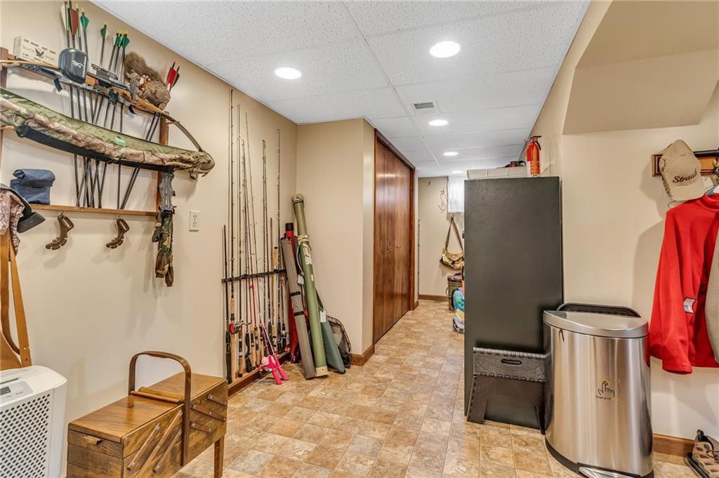 2507 Clayton Road Beaver Falls, PA 15010 - Photo 25 of 29 Gallery Image 25