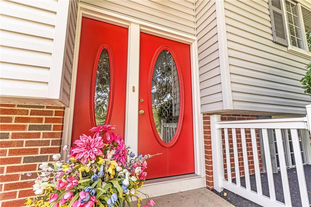 2507 Clayton Road Beaver Falls, PA 15010 - Photo 4 of 29 Gallery Image 4
