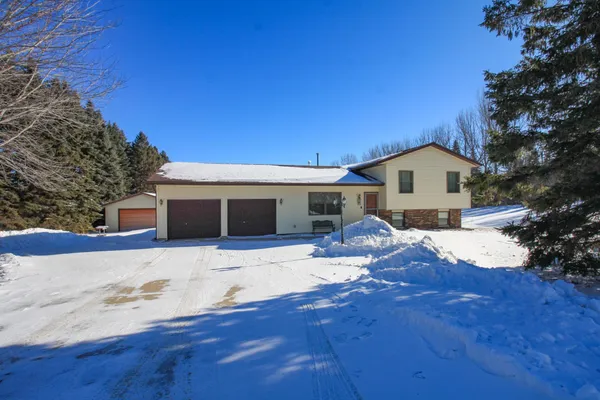 $385,000 | 2046 Northwood Lane, Fergus Falls, MN 56537