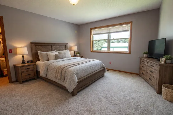 $385,000 | 2046 Northwood Lane, Fergus Falls, MN 56537