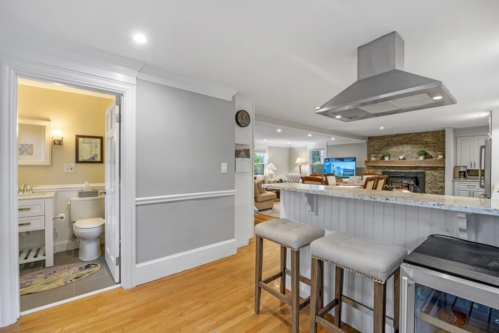 8 Littles Point Lane Swampscott, MA 01907 - Photo 16 of 41 Gallery Image 16