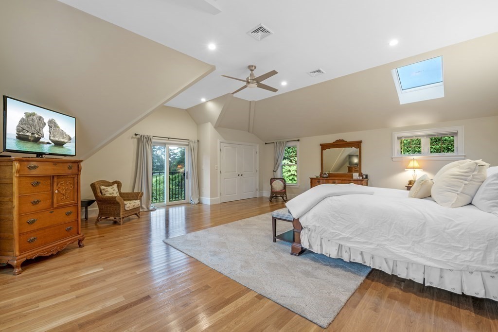 8 Littles Point Lane Swampscott, MA 01907 - Photo 21 of 41 Gallery Image 21