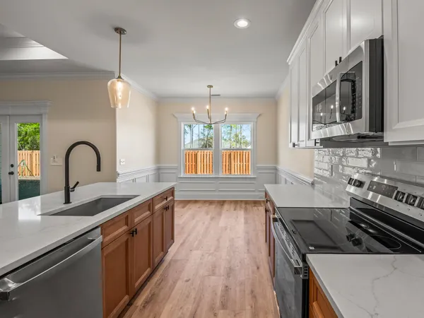 $349,900 | 10 Divine Loop, Crawfordville, FL 32327