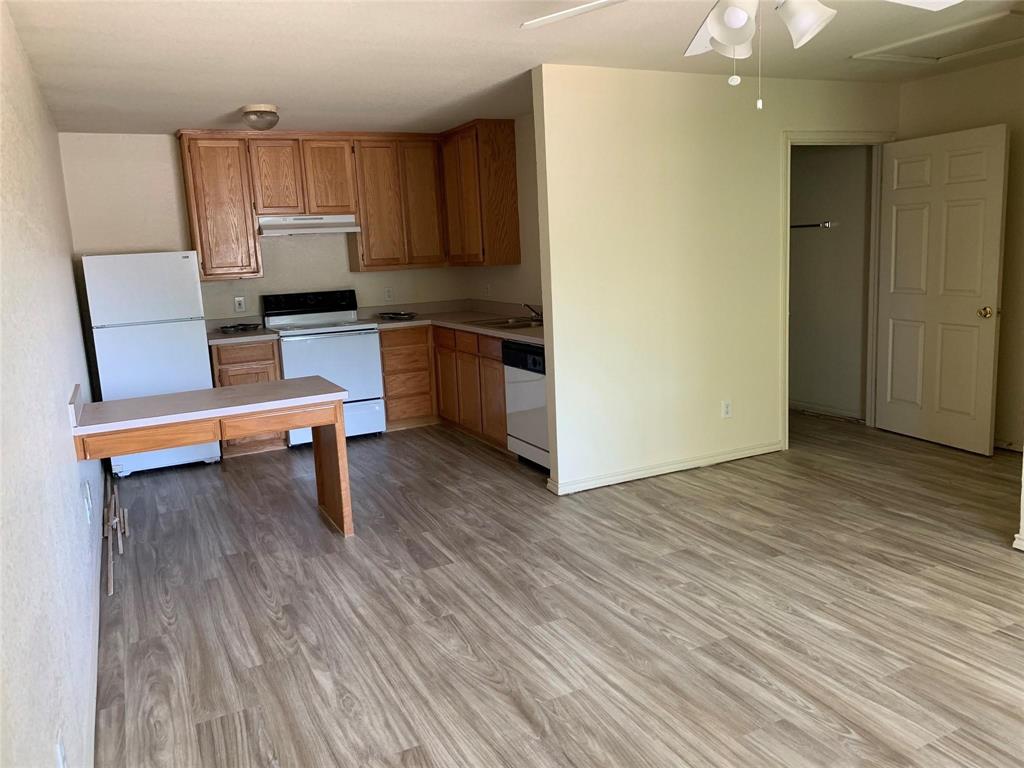 315 Bernard Street Denton, TX 76201 - Photo 2 of 6