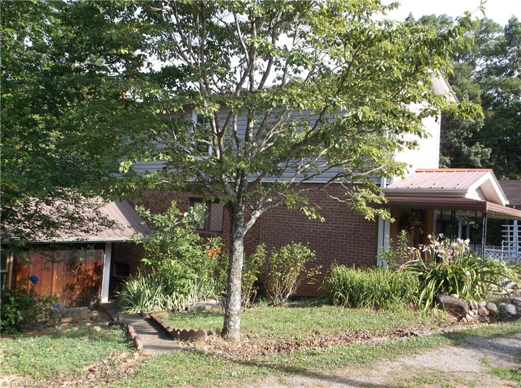 1957 Wright Road Lexington, NC 27292 - Photo 4 of 18 Gallery Image 4