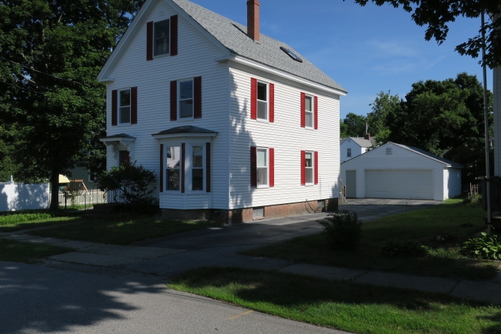 2 Walnut Street Exeter, NH 03833 - Photo 3 of 33