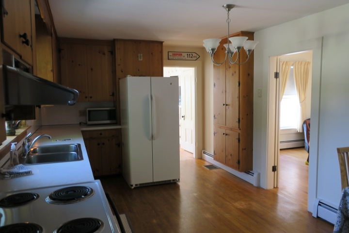 2 Walnut Street Exeter, NH 03833 - Photo 8 of 33