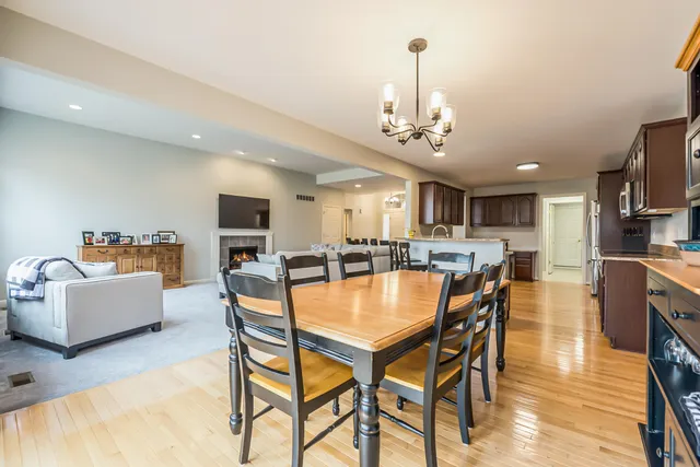 $499,900 | 49433 North Glacier, Northville, MI 48168