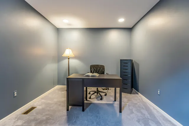 $499,900 | 49433 North Glacier, Northville, MI 48168