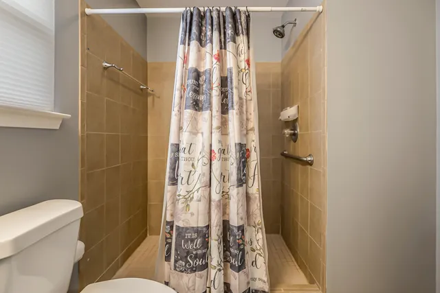 $499,900 | 49433 North Glacier, Northville, MI 48168