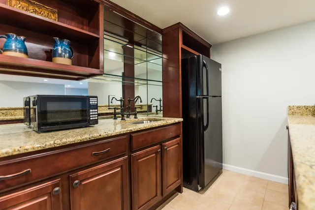 $499,900 | 49433 North Glacier, Northville, MI 48168