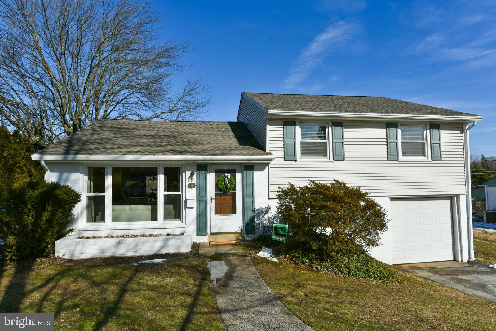 319 Gleaves Road Springfield, PA 19064 - Photo 1 of 22