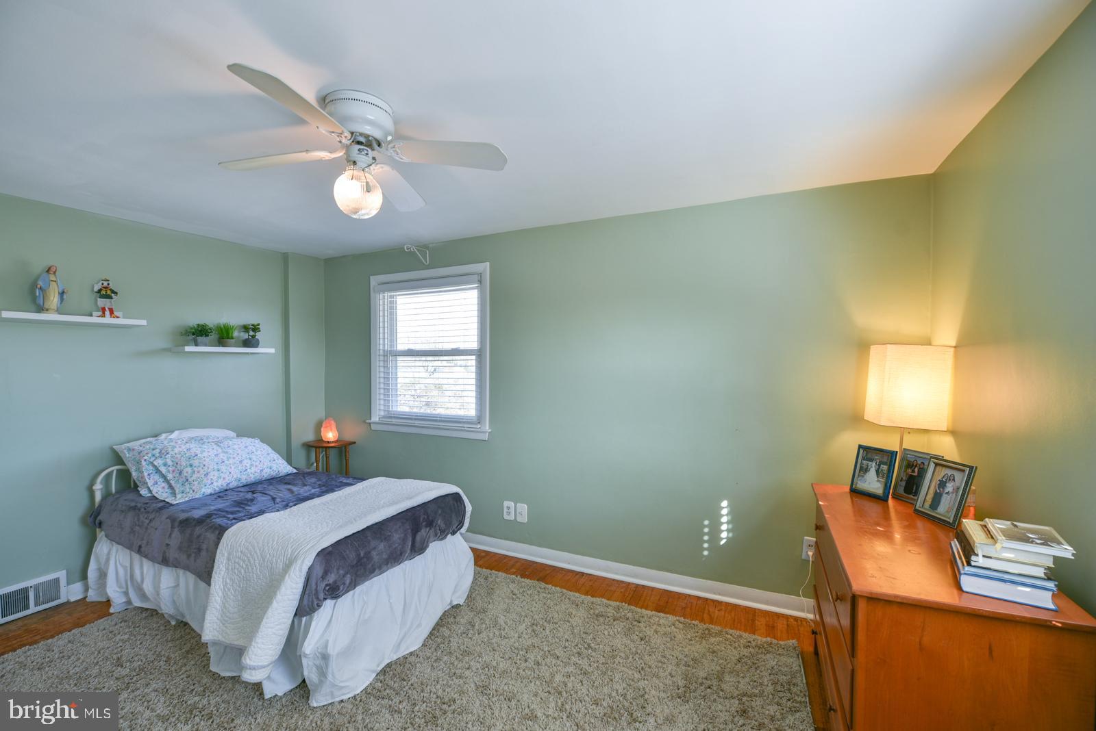 319 Gleaves Road Springfield, PA 19064 - Photo 14 of 22