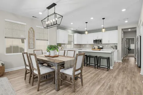 $999,000 | 21541 Trail Blazer Lane, Escondido, CA 92029