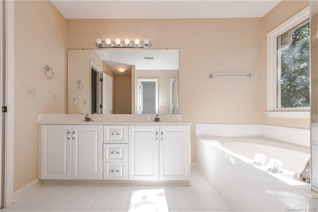 235 Point Wylie Lane Fort Mill, SC 29708 - Photo 14 of 21 Gallery Image 14