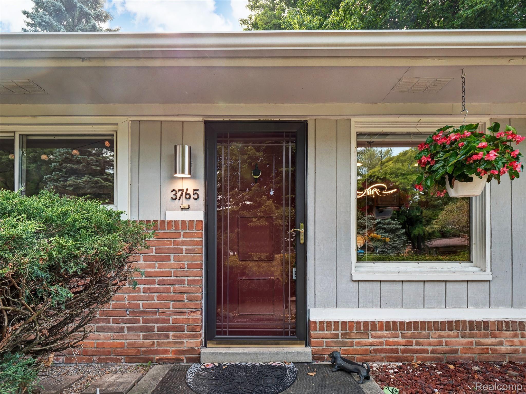 3765 Ruthland Road Troy, MI 48084 - Photo 19 of 27 3765 Ruthland TroyJuly 29, 202018.jpg