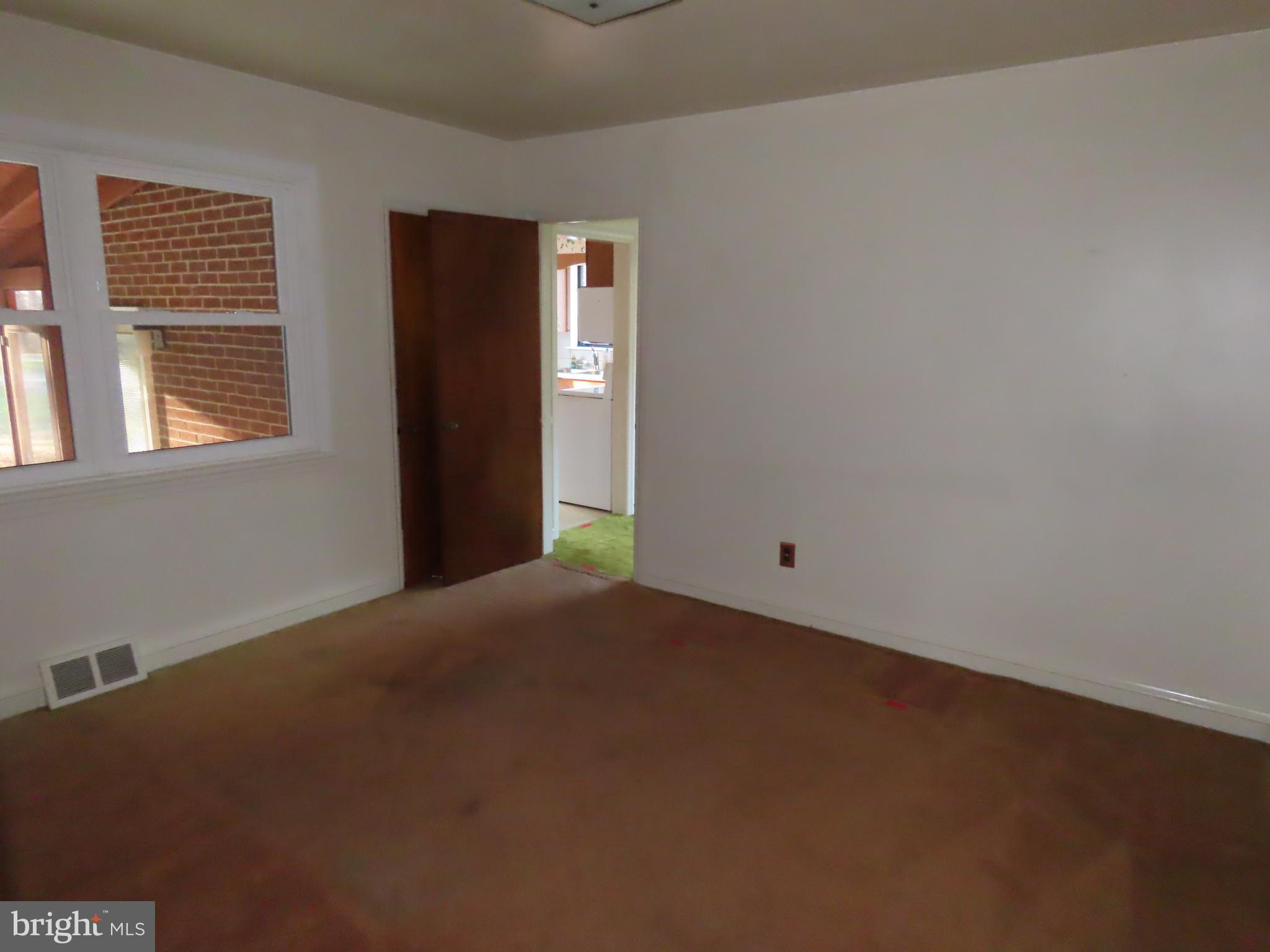 2011 Marsh Road Wilmington, DE 19810 - Photo 8 of 18 1st Floor Den/possible 5th Bedroom