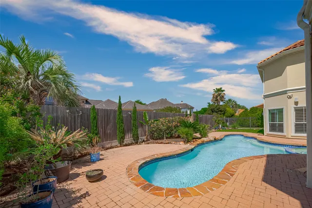 $7,500 | 14114 Barnhart Boulevard, Houston, TX 77077