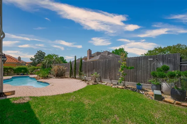 $7,500 | 14114 Barnhart Boulevard, Houston, TX 77077