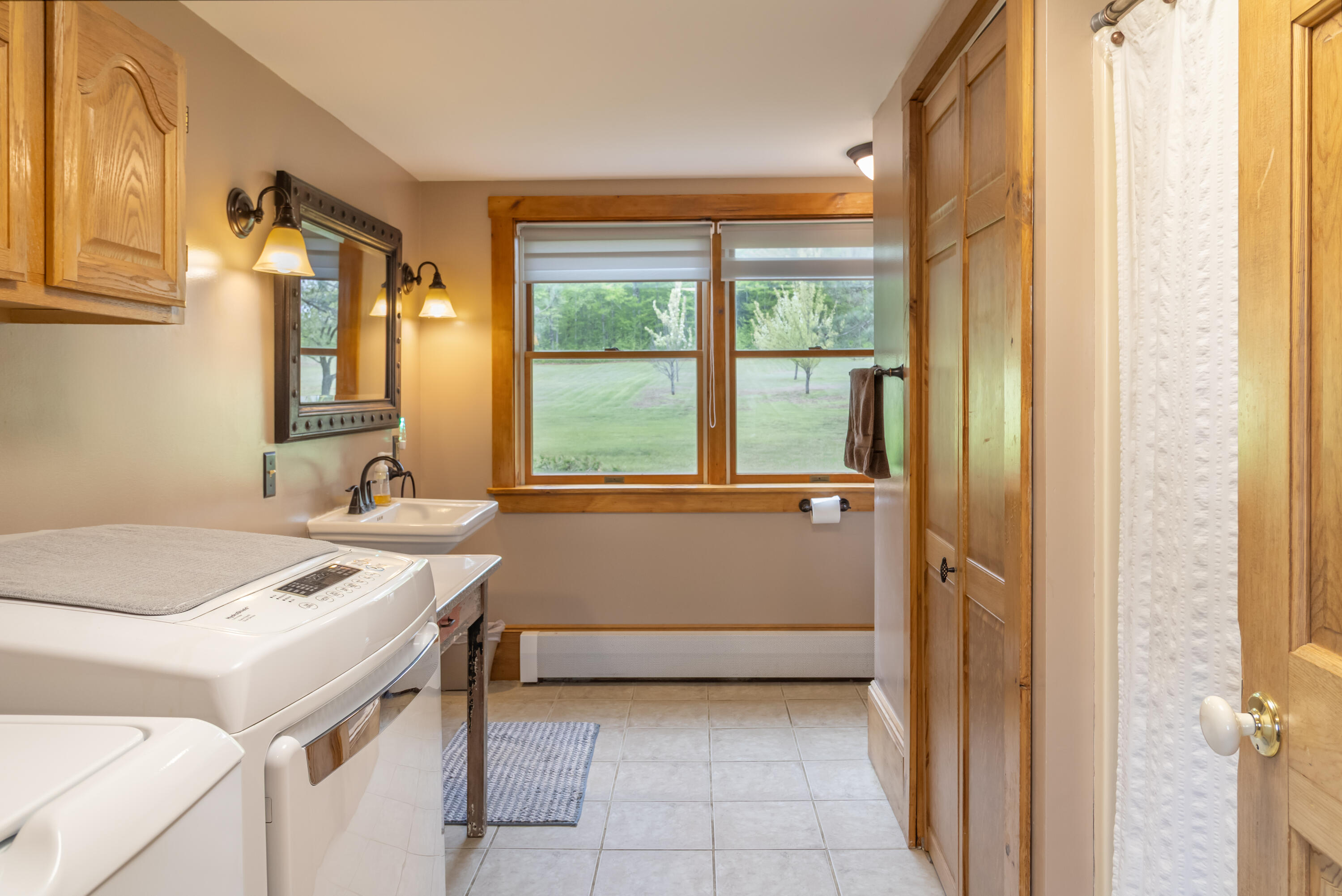 303 Williams Road Bradford, ME 04410 - Photo 20 of 79 303 Williams Road Interiors-8