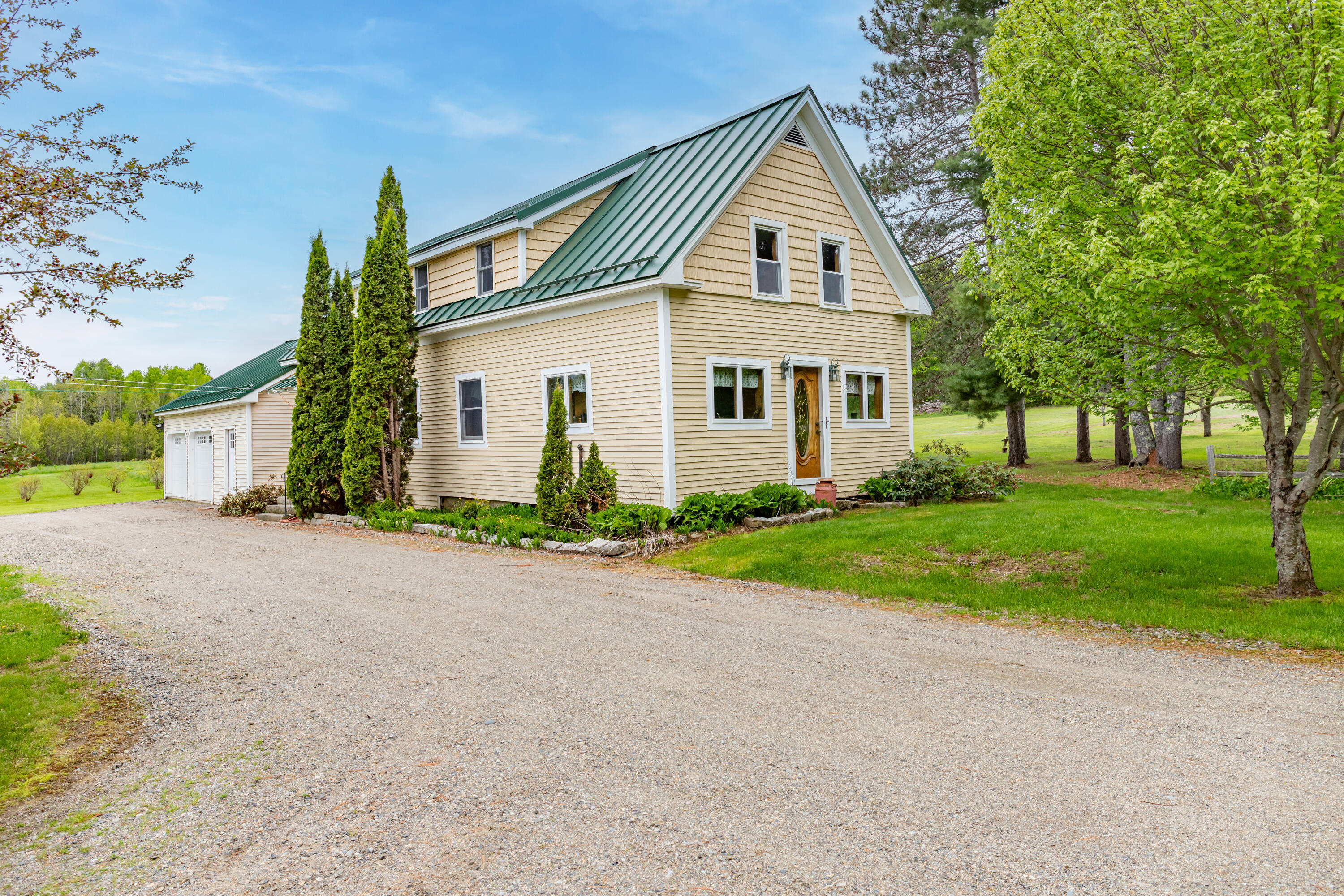 303 Williams Road Bradford, ME 04410 - Photo 6 of 79 303 Williams Road Exteriors-6