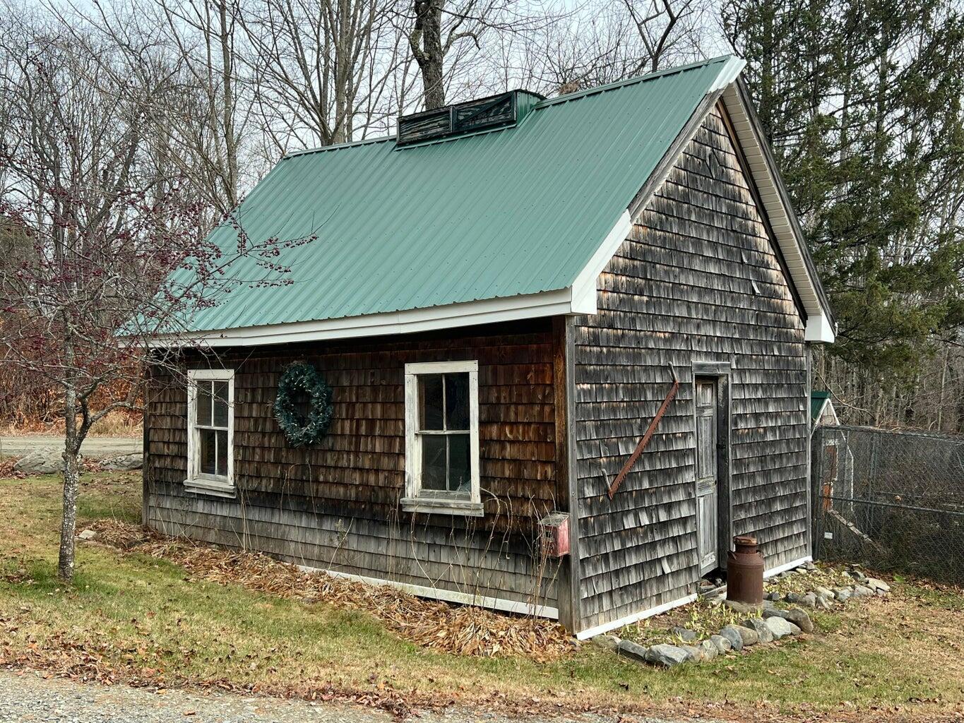 303 Williams Road Bradford, ME 04410 - Photo 77 of 79 Log Building 1