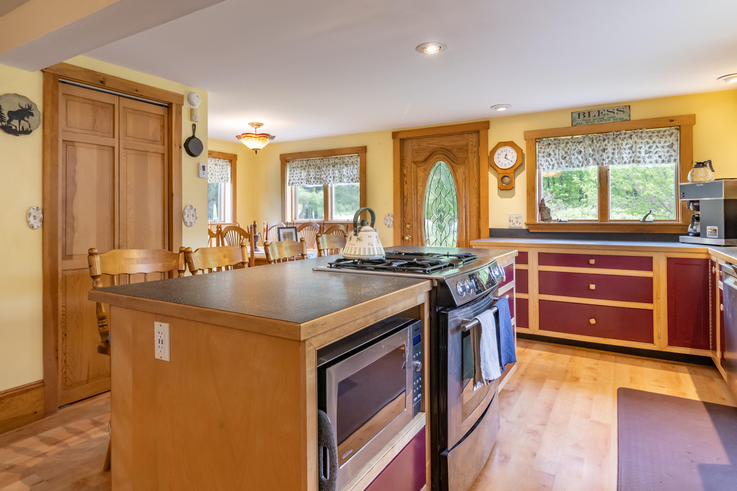 303 Williams Road Bradford, ME 04410 - Photo 9 of 79 303 Williams Road Interiors-21