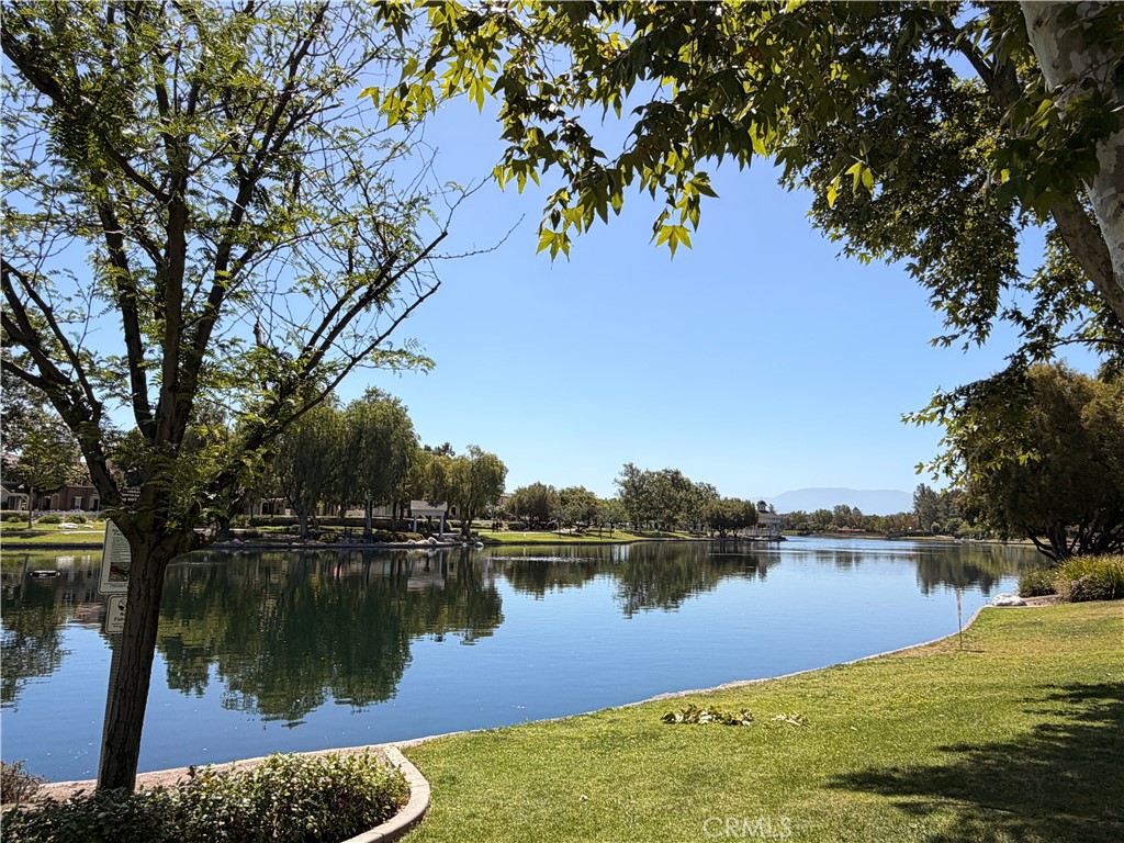 40077 Stowe Road Temecula, CA 92591 - Photo 8 of 26 Lake views from the walkways around the lake