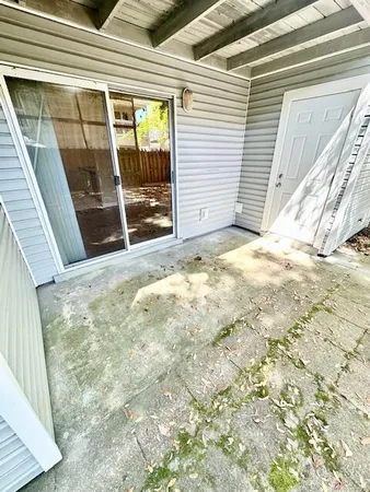 $1,575 | 31 Park Circle Southeast, Unit 18, Fort Walton Beach, FL 32548
