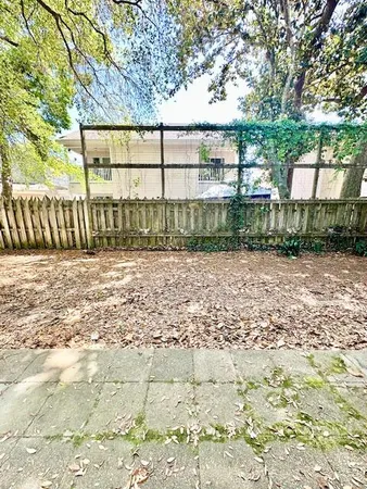 $1,575 | 31 Park Circle Southeast, Unit 18, Fort Walton Beach, FL 32548
