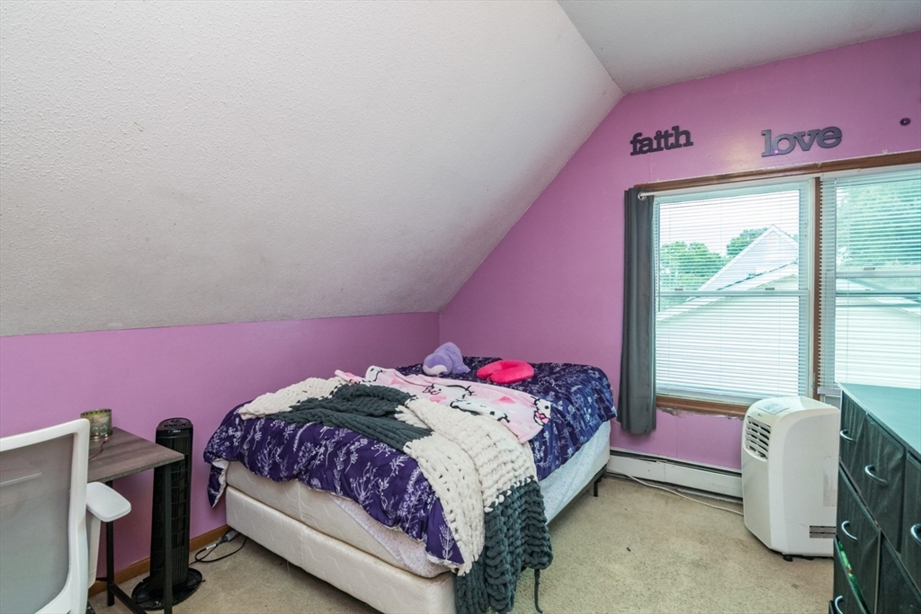 223 Mazarin Street Springfield, MA 01151 - Photo 25 of 32