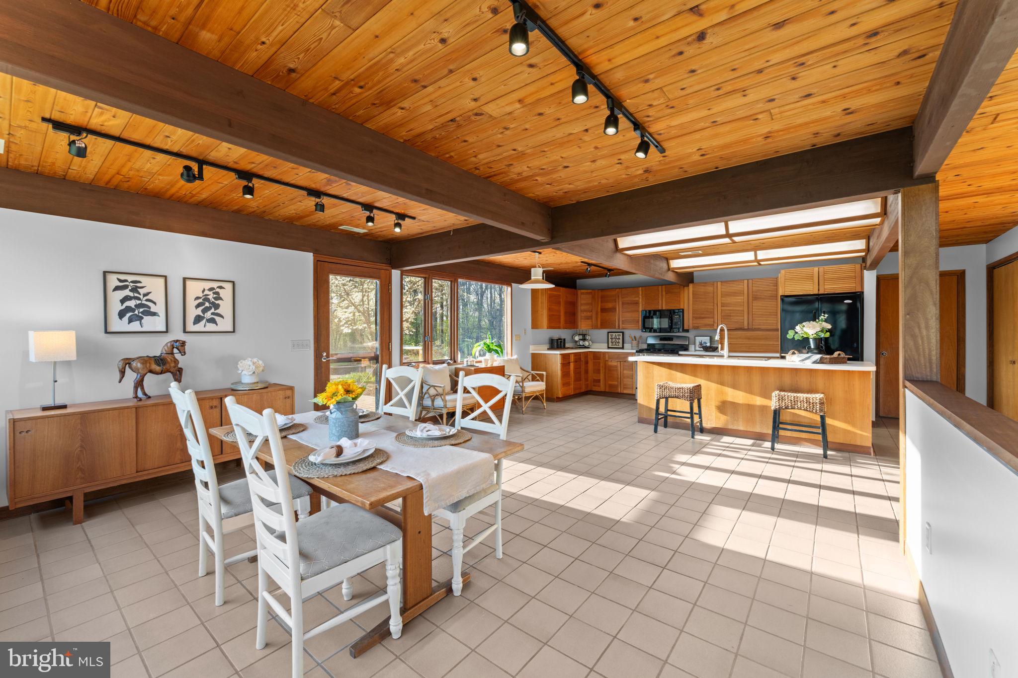 219 Tiger Valley Road Washington, VA 22747 - Photo 17 of 77 Ceramic tile on first floor on concrete slab