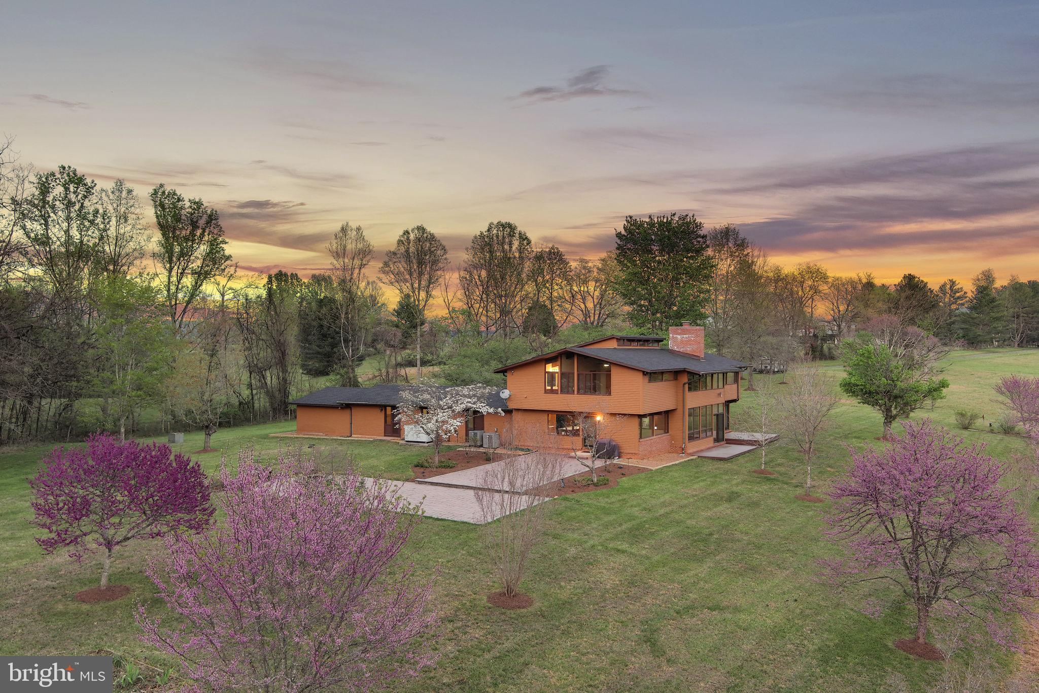 219 Tiger Valley Road Washington, VA 22747 - Photo 3 of 77 This looks like a magazine cover