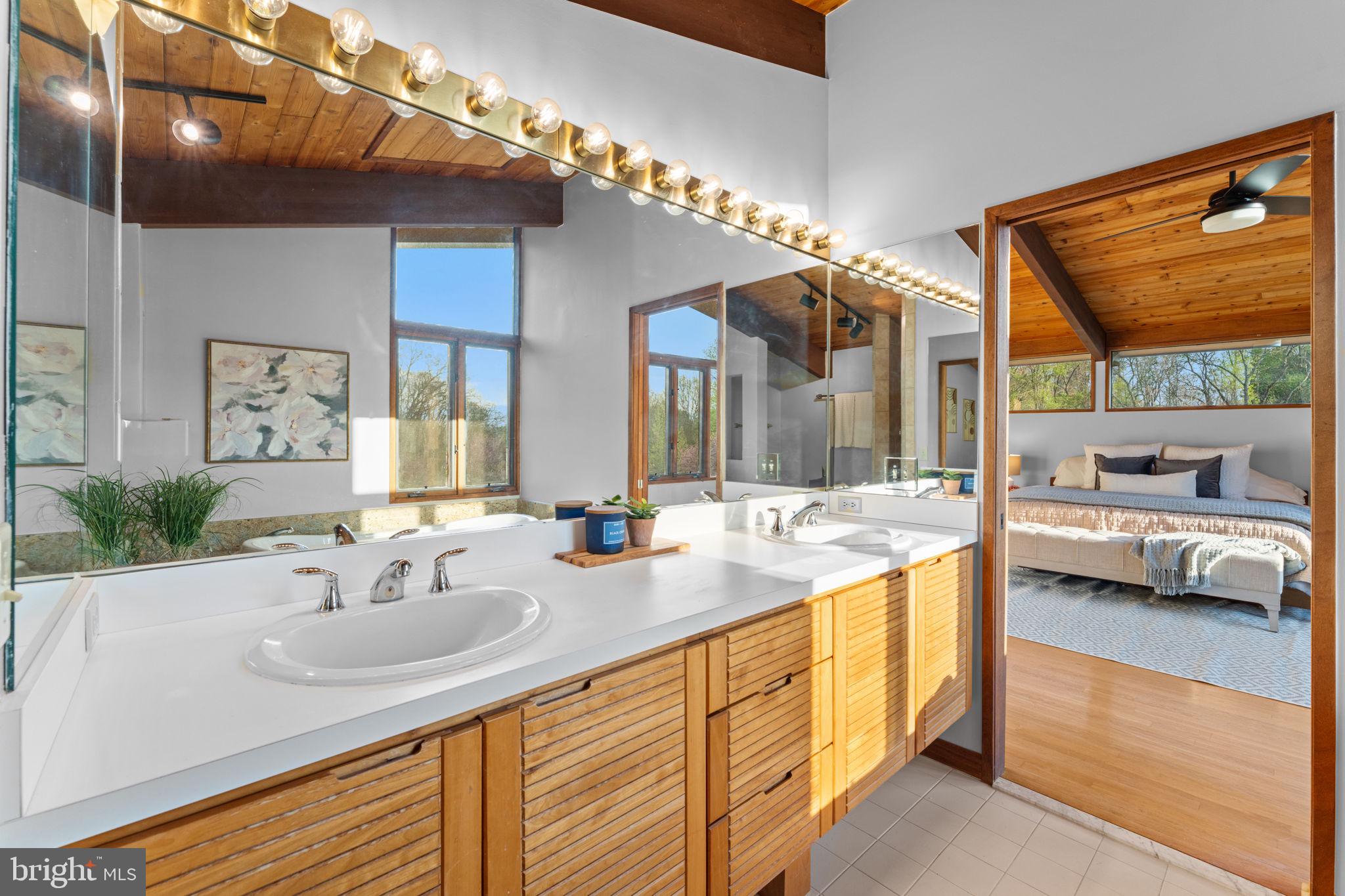 219 Tiger Valley Road Washington, VA 22747 - Photo 31 of 77