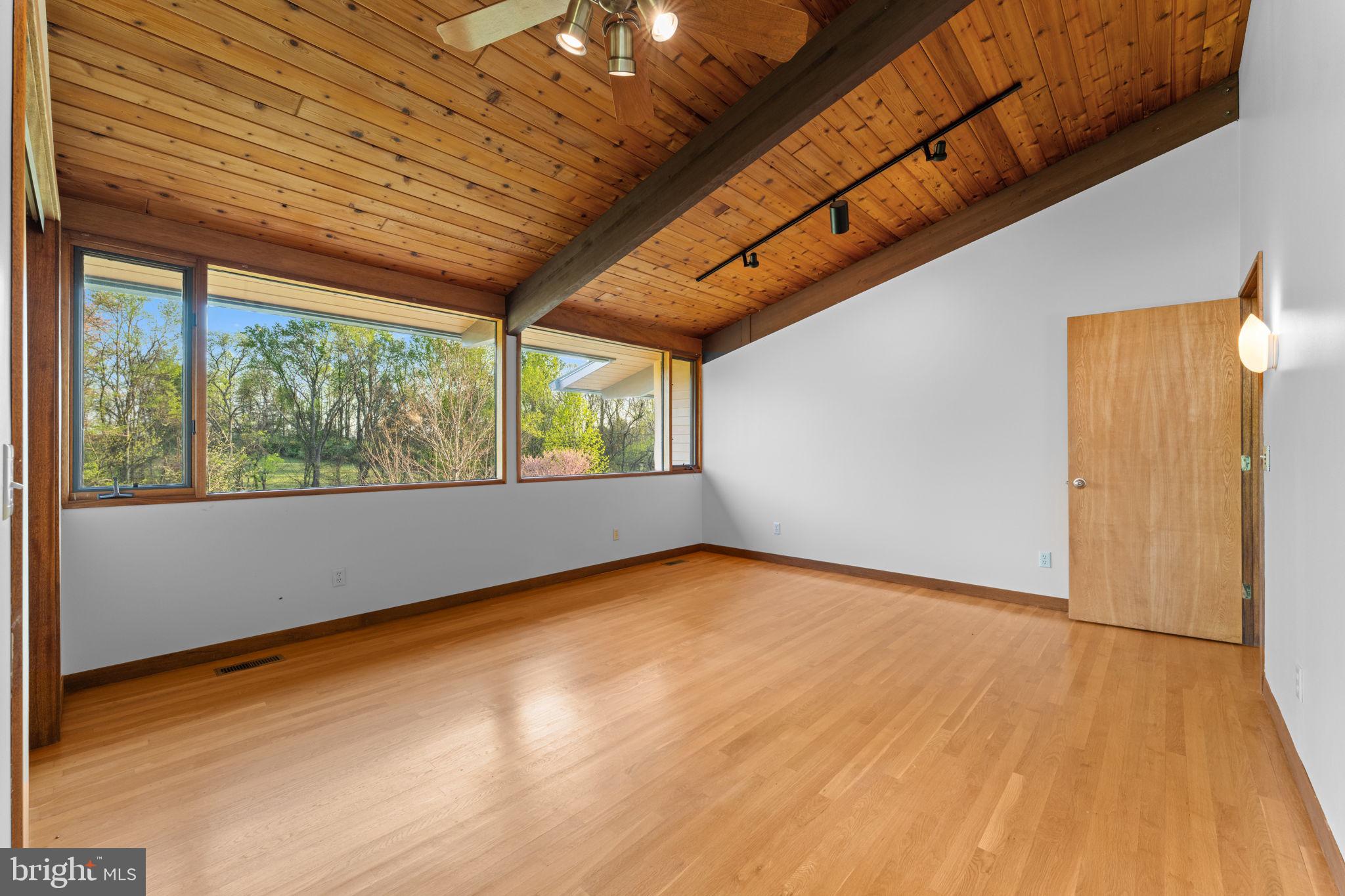 219 Tiger Valley Road Washington, VA 22747 - Photo 35 of 77 Bedroom #3