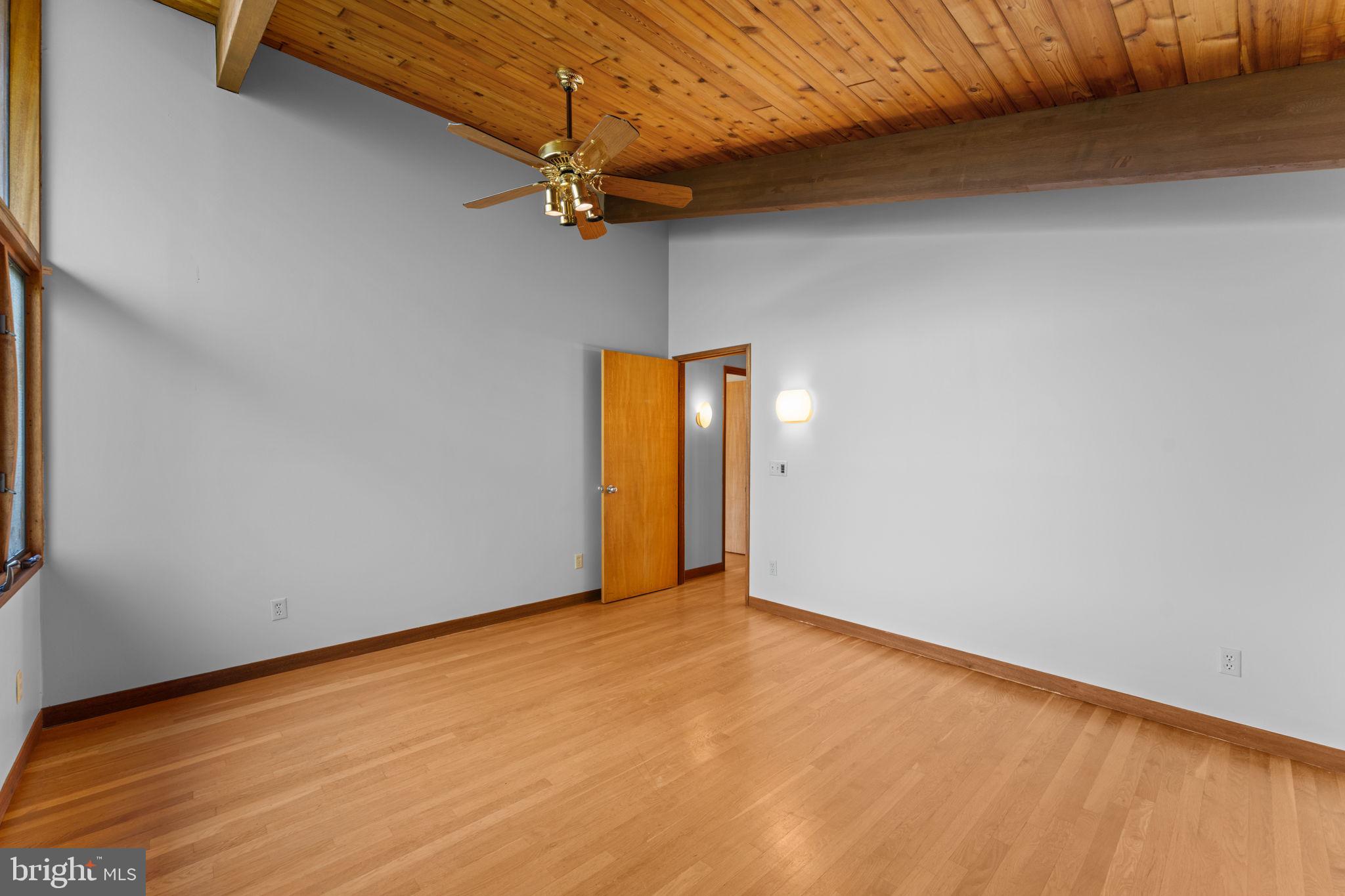 219 Tiger Valley Road Washington, VA 22747 - Photo 37 of 77 Bedroom #4