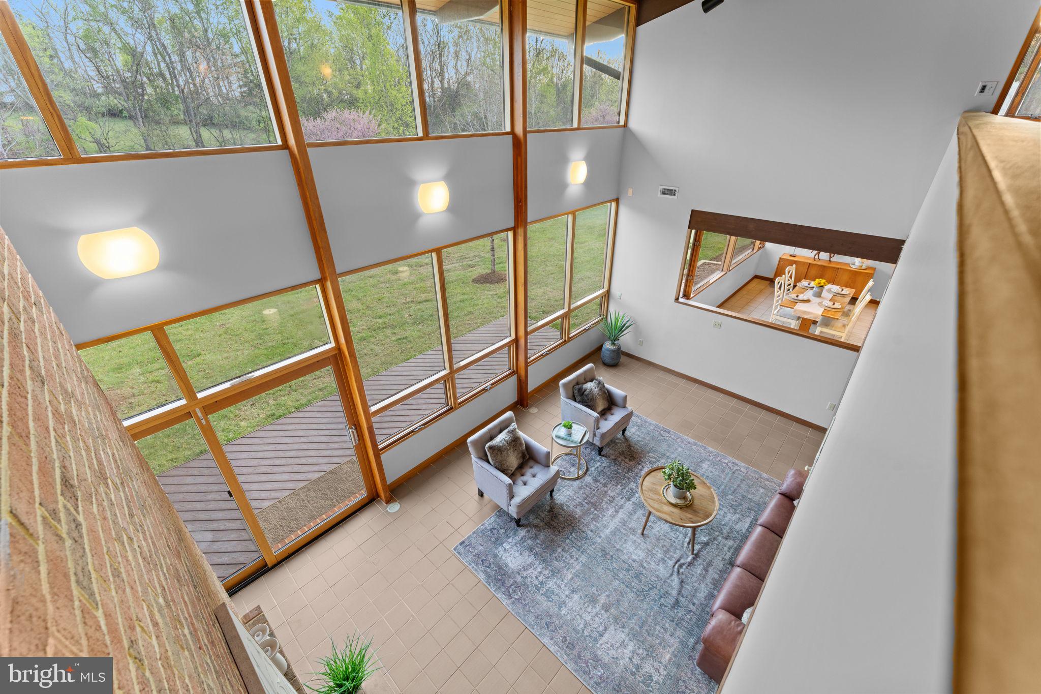 219 Tiger Valley Road Washington, VA 22747 - Photo 44 of 77 Family room view