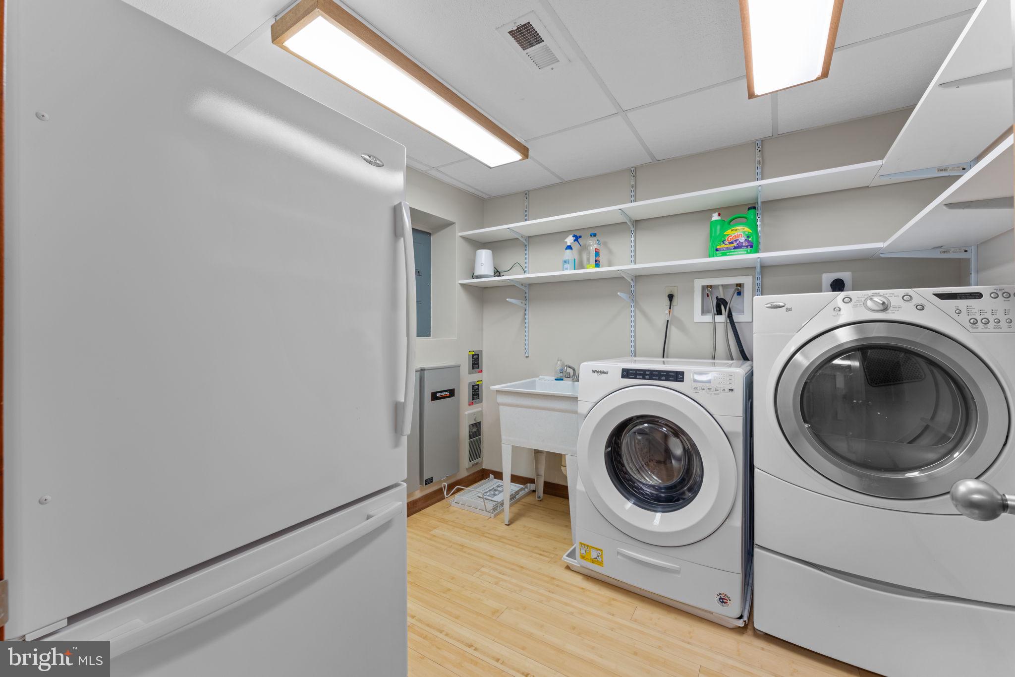 219 Tiger Valley Road Washington, VA 22747 - Photo 45 of 77 Main level spacious laundry room
