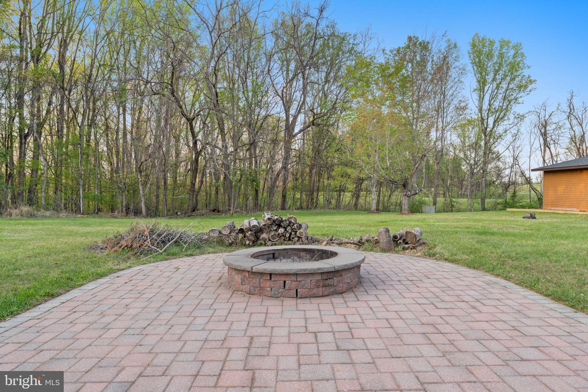 219 Tiger Valley Road Washington, VA 22747 - Photo 53 of 77 Warm by the fire pit