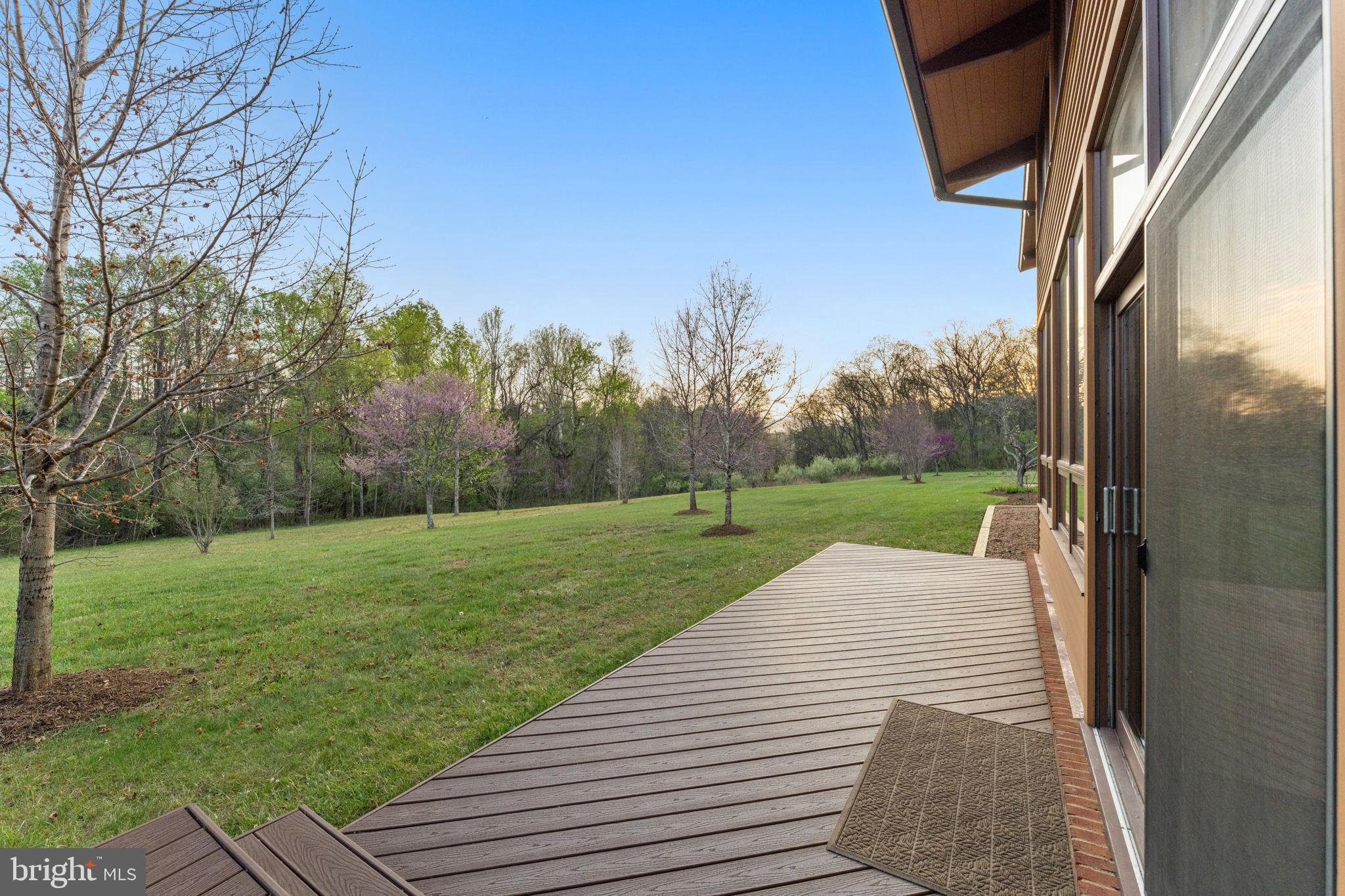 219 Tiger Valley Road Washington, VA 22747 - Photo 58 of 77 16x14 trex deck for coffee in the morning